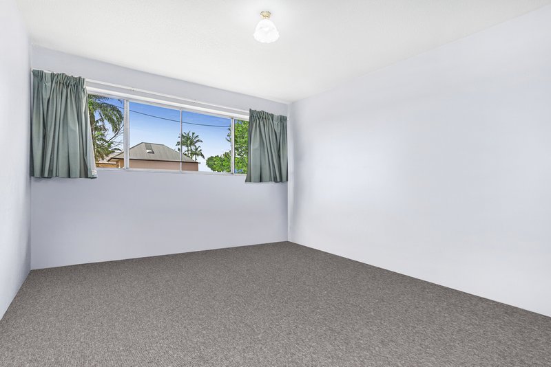 Photo - 2/192 Junction Road, Clayfield QLD 4011 - Image 5