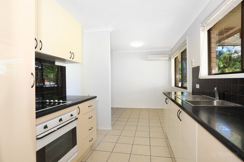 Photo - 2/192 Oxley Drive, Coombabah QLD 4216 - Image 7