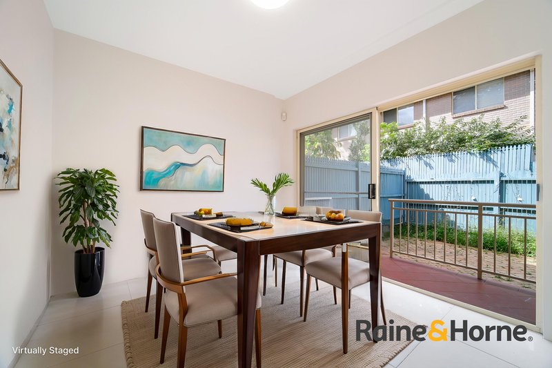Photo - 21/94-116 Culloden Road, Marsfield NSW 2122 - Image 3