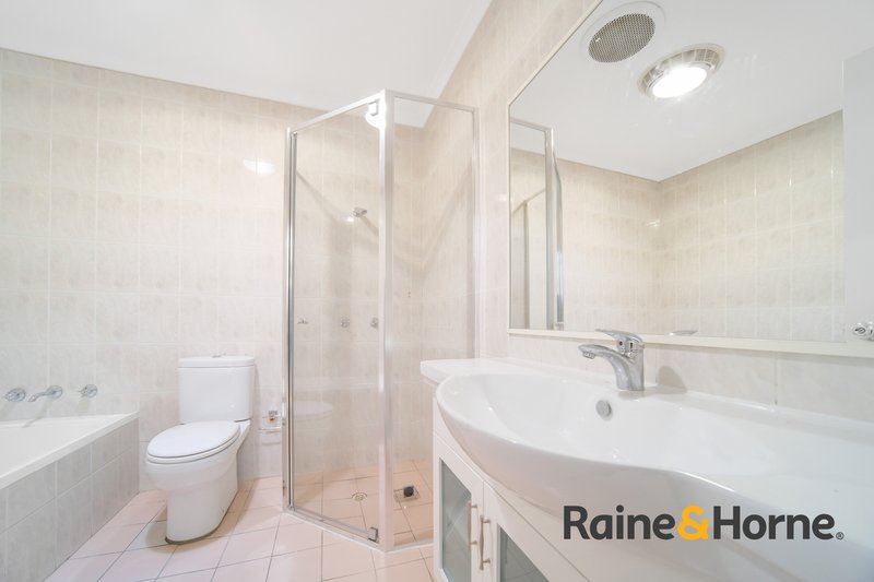 Photo - 21/94-116 Culloden Road, Marsfield NSW 2122 - Image 4