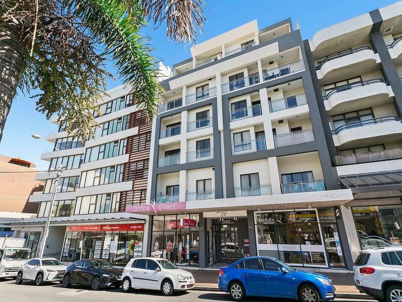 Photo - 2/194 Maroubra Road, Maroubra NSW 2035 - Image 1