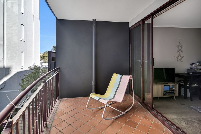 Photo - 219/508 Riley Street, Surry Hills NSW 2010 - Image 5