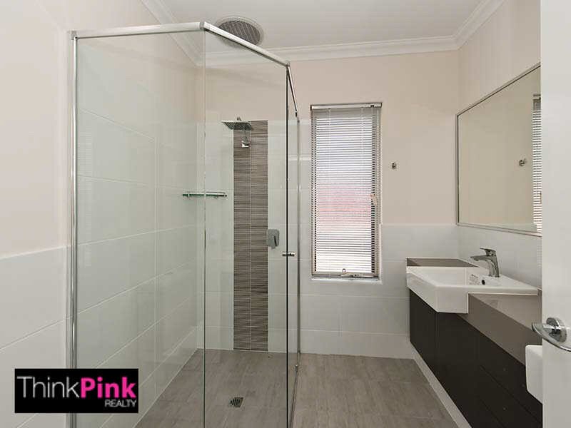 Photo - 2/198 Surrey Road, Rivervale WA 6103 - Image 7