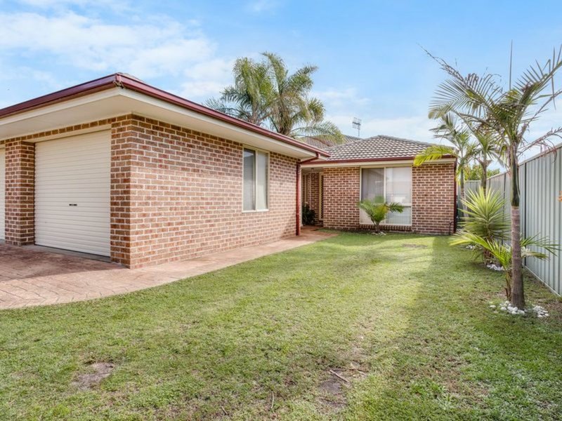 Photo - 2/199 Rocky Point Road, Fingal Bay NSW 2315 - Image 4