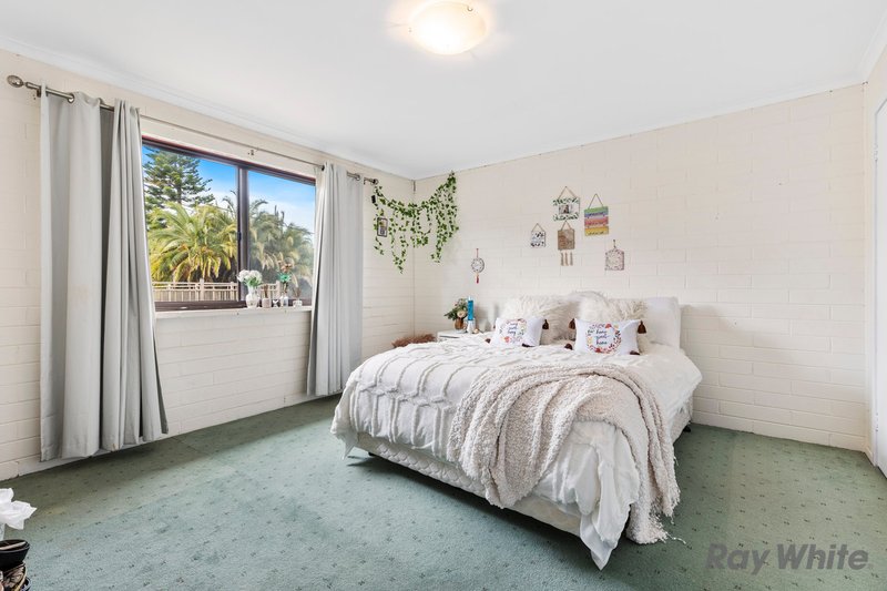 Photo - 21A and 21B Catlin Avenue, Batemans Bay NSW 2536 - Image 7