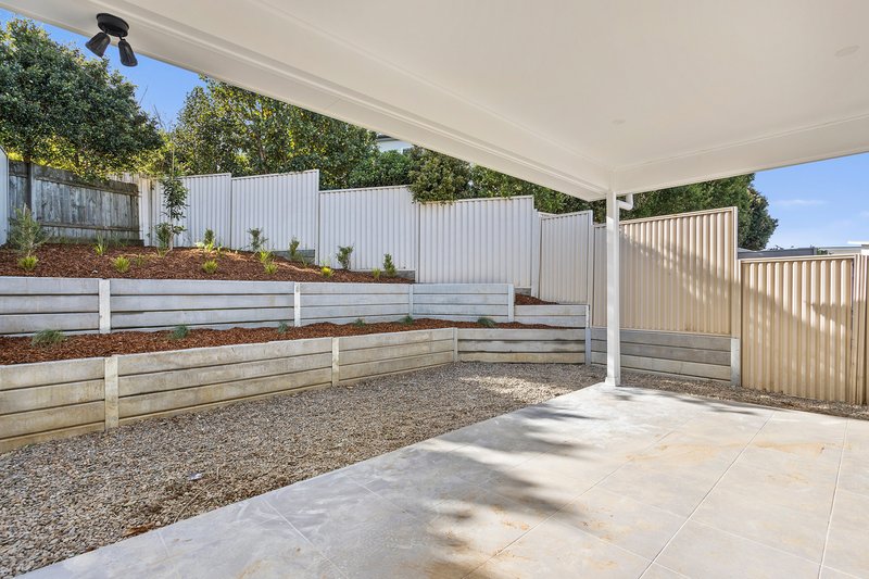 Photo - 21A Backhouse Road, Lake Heights NSW 2502 - Image 2