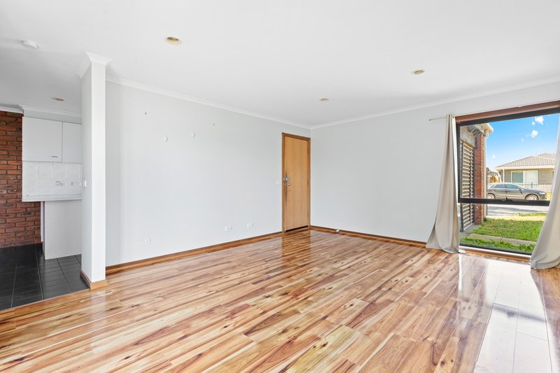 Photo - 21A Baggott Drive, Hoppers Crossing VIC 3029 - Image 4