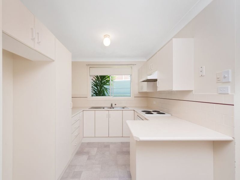 Photo - 2/1A Bounty Lane, Nelson Bay NSW 2315 - Image 2