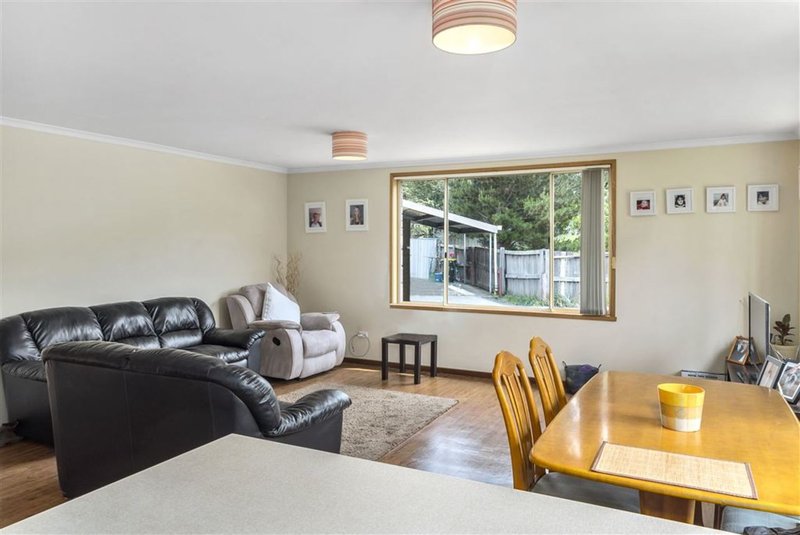 Photo - 2/1A Browns Road, Kingston TAS 7050 - Image 5