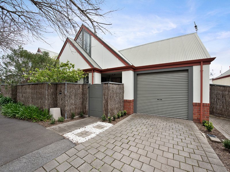 2/1A Carr Avenue, Frewville SA 5063