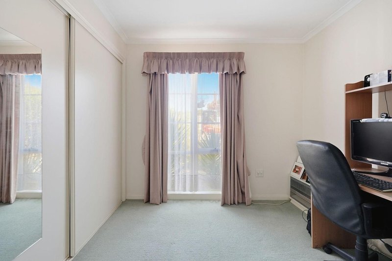 Photo - 2/1A Diprose Street, Kings Meadows TAS 7249 - Image 17