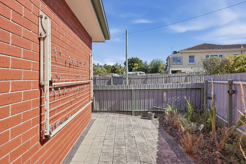 Photo - 2/1A Diprose Street, Kings Meadows TAS 7249 - Image 23