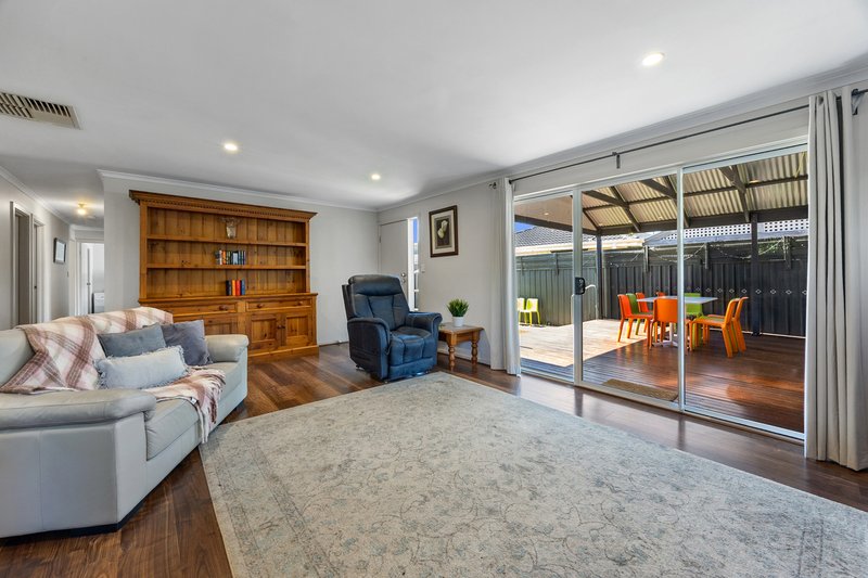 Photo - 21A Grazing Avenue, Morphett Vale SA 5162 - Image 6