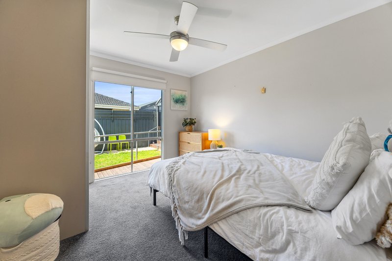 Photo - 21A Grazing Avenue, Morphett Vale SA 5162 - Image 11