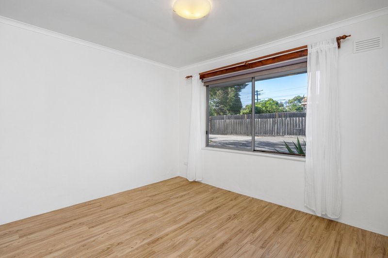 Photo - 2/1A Hannah Street, Seaford VIC 3198 - Image 4