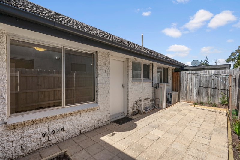 Photo - 2/1A Hannah Street, Seaford VIC 3198 - Image 6