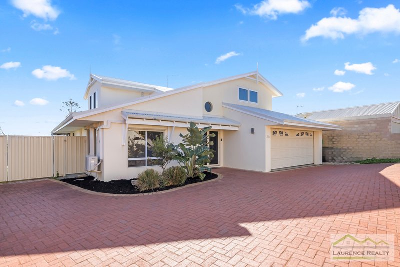 Photo - 21A Holyhead Green, Mindarie WA 6030 - Image 2