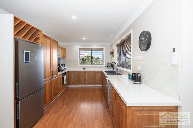 Photo - 21A Holyhead Green, Mindarie WA 6030 - Image 10