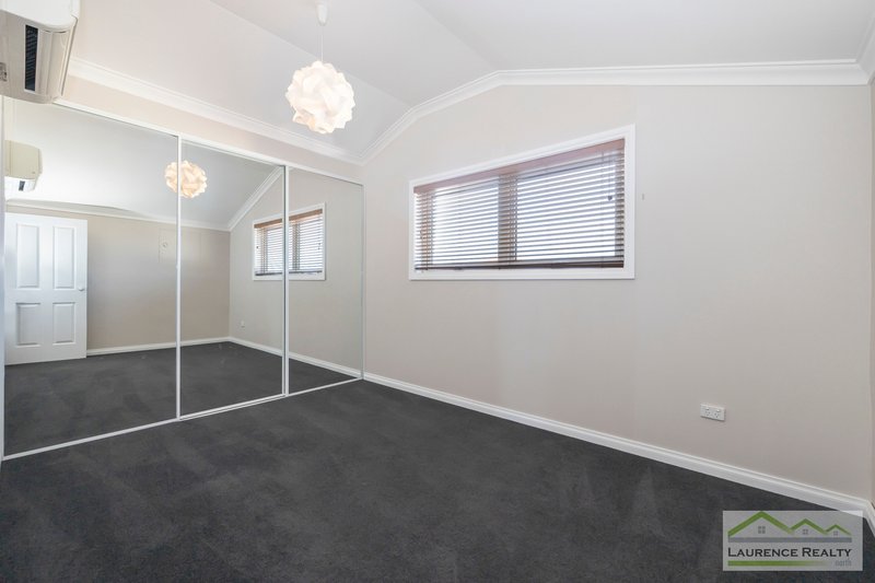 Photo - 21A Holyhead Green, Mindarie WA 6030 - Image 15