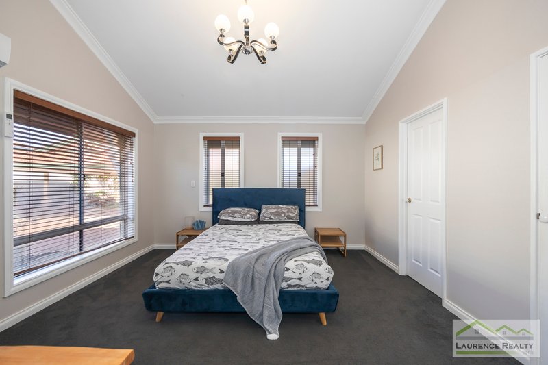 Photo - 21A Holyhead Green, Mindarie WA 6030 - Image 16