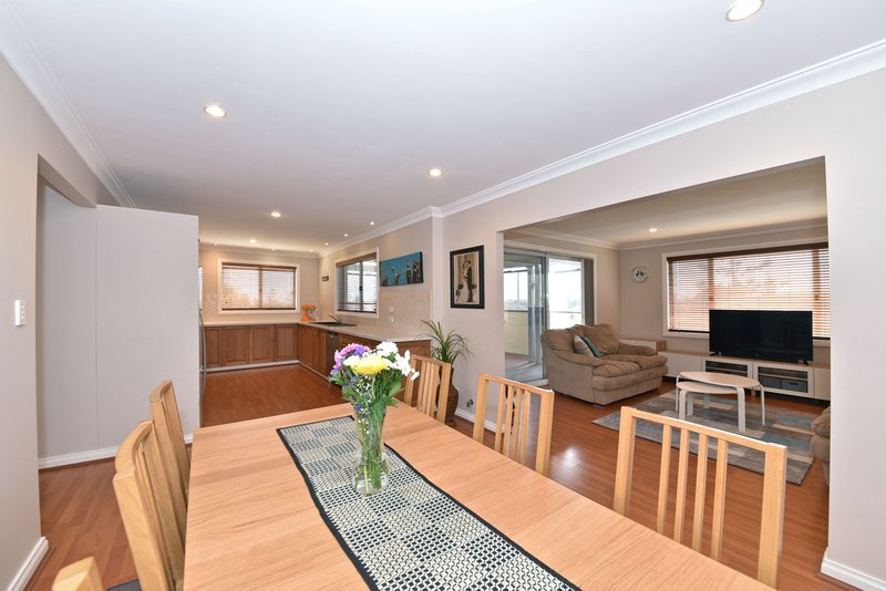 Photo - 21A Holyhead Green, Mindarie WA 6030 - Image 12