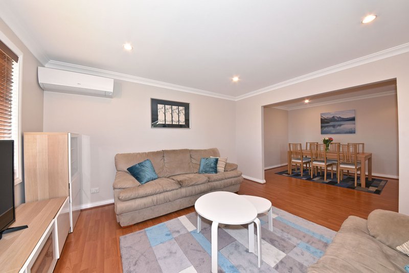 Photo - 21A Holyhead Green, Mindarie WA 6030 - Image 16