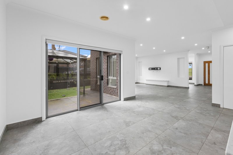 Photo - 21A Kalorama Street, Greenvale VIC 3059 - Image 5