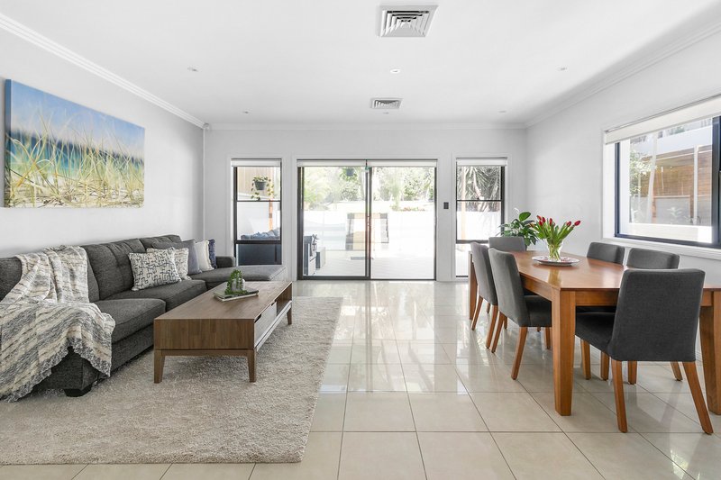 Photo - 21a Kitchener Street, Balgowlah NSW 2093 - Image 2