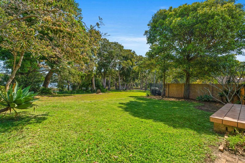 Photo - 21a Lake Street, North Avoca NSW 2260 - Image 10