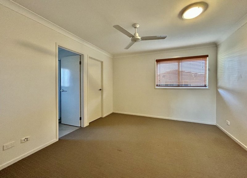 Photo - 21A Lilly Pilly Drive, Coomera QLD 4209 - Image 9
