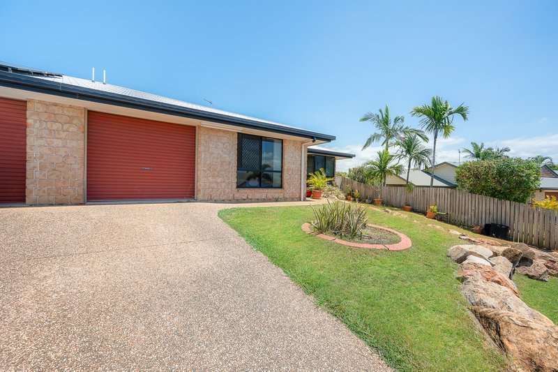 Photo - 21A Linhow Crescent, Clinton QLD 4680 - Image 2