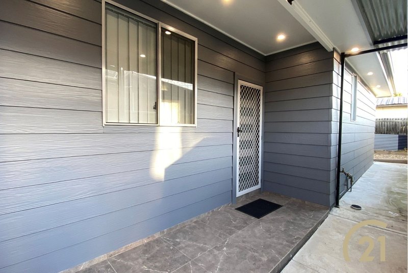 Photo - 21A Lough Avenue, Guildford NSW 2161 - Image 8