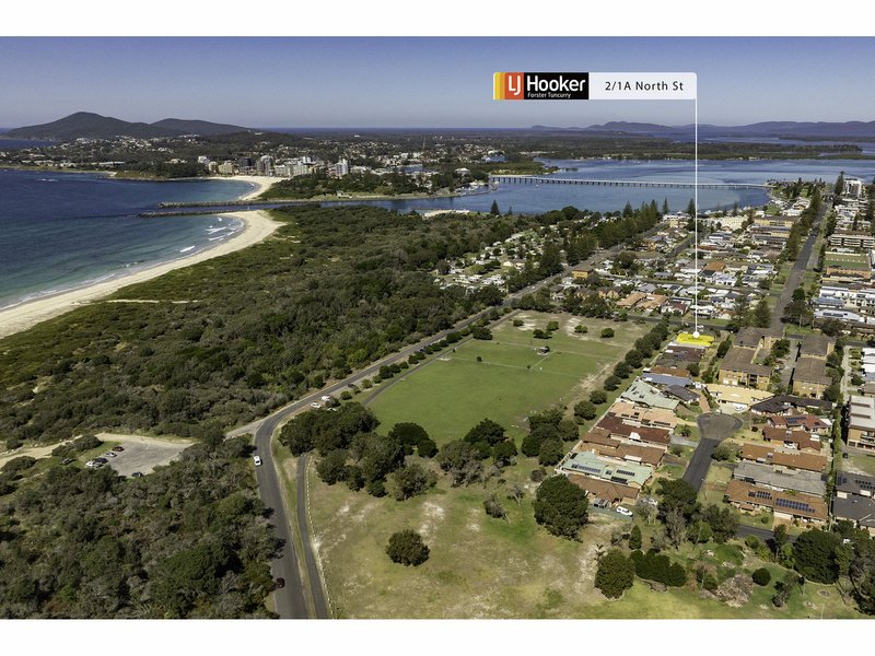 Photo - 2/1A North Street, Tuncurry NSW 2428 - Image 2