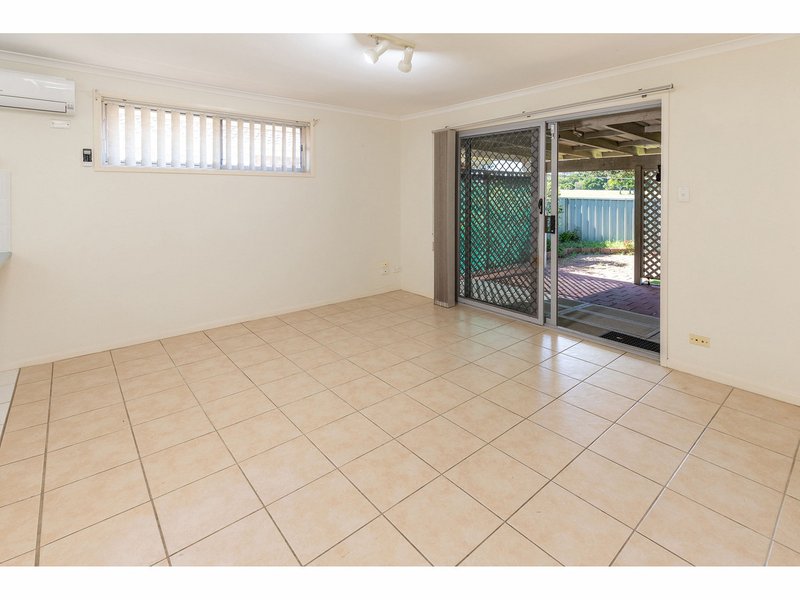 Photo - 2/1A North Street, Tuncurry NSW 2428 - Image 6