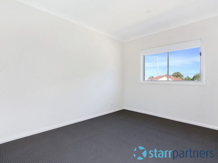 Photo - 21A Renfrew Street, Guildford NSW 2161 - Image 6