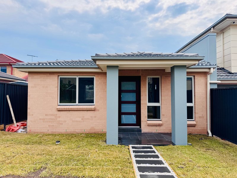 Photo - 21A Talana Hill Drive, Edmondson Park NSW 2174 - Image