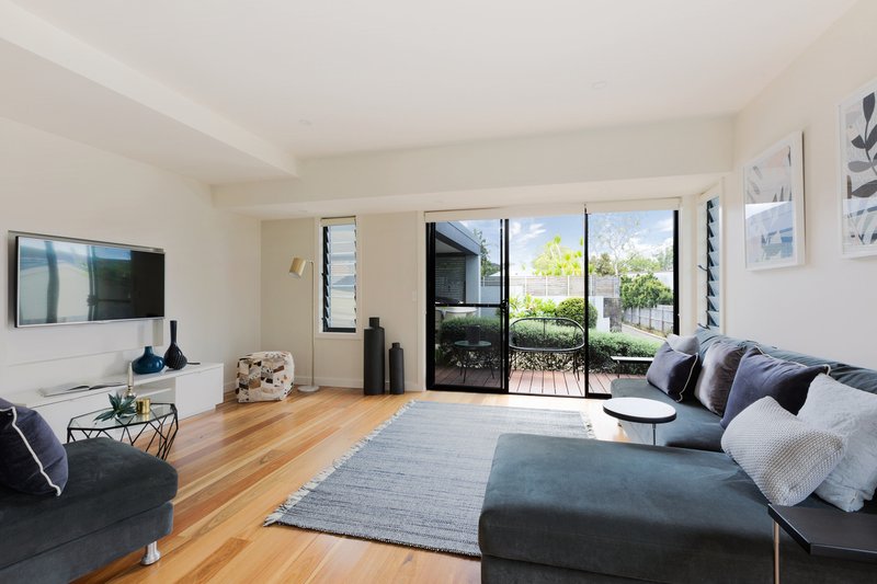 Photo - 21a Woodbine Street, North Balgowlah NSW 2093 - Image 6