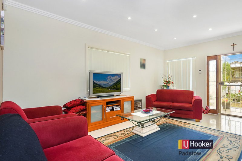 Photo - 21B Adelaide Road, Padstow NSW 2211 - Image 3