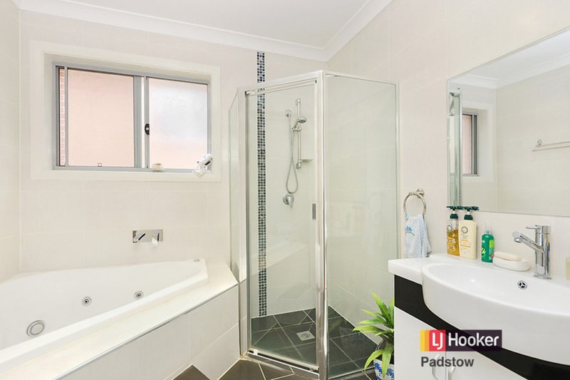 Photo - 21B Adelaide Road, Padstow NSW 2211 - Image 6