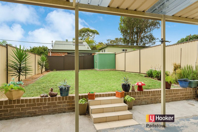 Photo - 21B Adelaide Road, Padstow NSW 2211 - Image 7