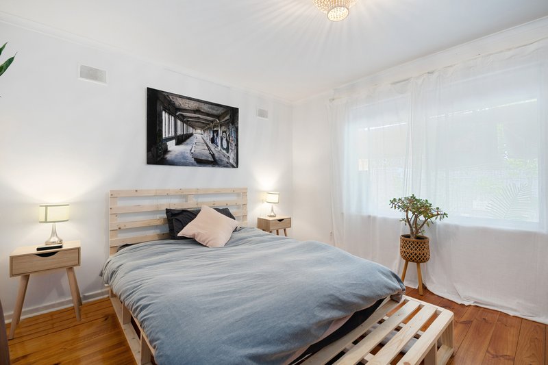 Photo - 2/1B Aveland Avenue, Trinity Gardens SA 5068 - Image 6