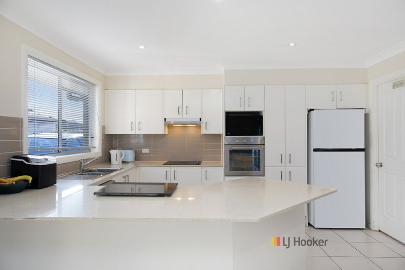 Photo - 21b Irene Parade, Noraville NSW 2263 - Image 3