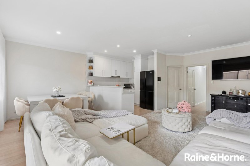 Photo - 2/1B Larkdale Crescent, O'Halloran Hill SA 5158 - Image 9