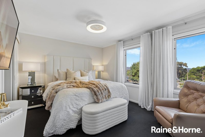 Photo - 2/1B Larkdale Crescent, O'Halloran Hill SA 5158 - Image 13