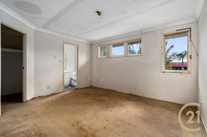 Photo - 21B Manning Street, Warwick Farm NSW 2170 - Image 7