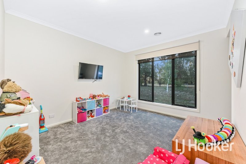 Photo - 21B Meeking Drive, Pakenham VIC 3810 - Image 12