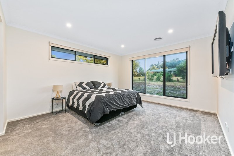 Photo - 21B Meeking Drive, Pakenham VIC 3810 - Image 13