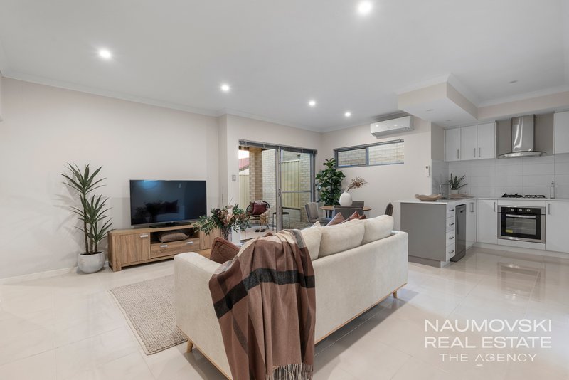 Photo - 21B Nollamara Avenue, Nollamara WA 6061 - Image 4