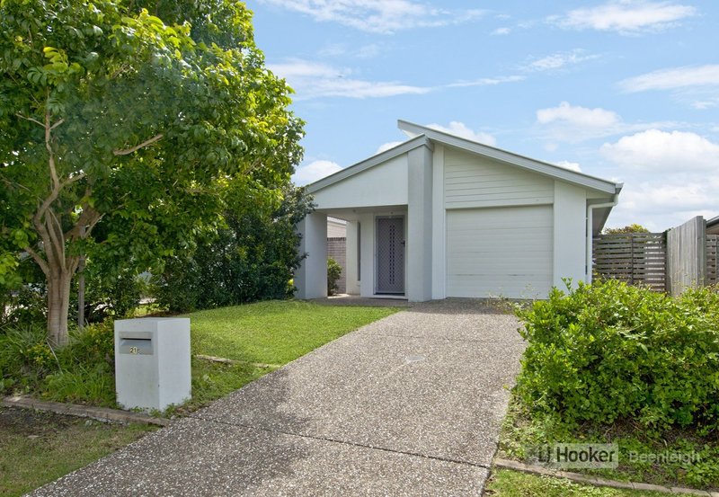 21B Oakvale Avenue, Holmview QLD 4207