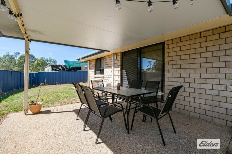 Photo - 21B Vicki Close, Emerald QLD 4720 - Image 18